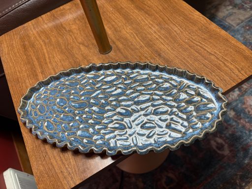 Serving platter